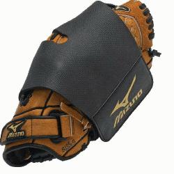 izuno Glove Wrap keeps glove and pocket in perfect shape. Flexcut panel for perfec