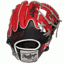 mpic Country Flag Series. Constructed from Rawlings’ world-renowned Heart of the Hide s