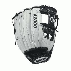 Fastpitch-specific WTA20RF171175 New comfort Velcro wrist closure for a secure and comfortabl