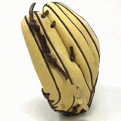  baseball glove from Akadema is a 11.5 inch pattern, I-web, open back, a