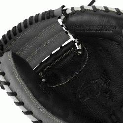 cciA Oxbow Series 33.5 Inch Catchers Mitt features a full-grain cowhide leather shell 