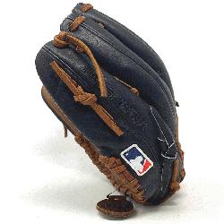 Rawlings Heart of the Hide Custom TT2 black and timberglaze. 11.5 TT2 Pattern, Single Post. 11