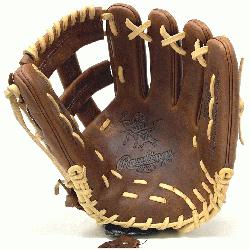 the field with this limited make up Rawlings Heart of the Hide TT2 11.5 Inch infield glove 
