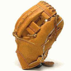 STOMER Clean looking Rawlings PRO200 infield model in this Horween winter 2022 collectio