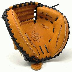 CM33 Pattern Horween Tan Palm Scarlet Stitch Scarlet Embro