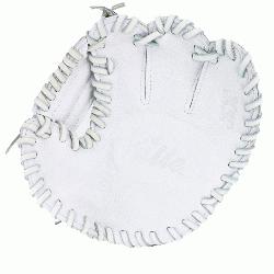 e Valle Eagle KK Trainer 4 Finger in the Valle trademark  all white color. The E