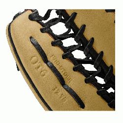 00 OT6 from Wilson features a one-piece, six finger palmweb. Its perfect for outfielders looki