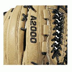 11.75 Pitcher model, closed Pro laced web Gap welting for a flat and more consistent pocket Blonde